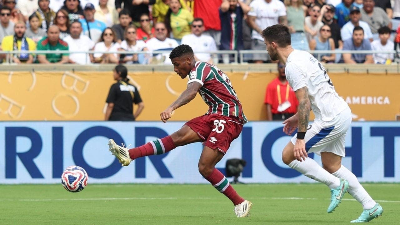 Hércules decide e Fluminense está na semifinal da Copa do Mundo de Clubes