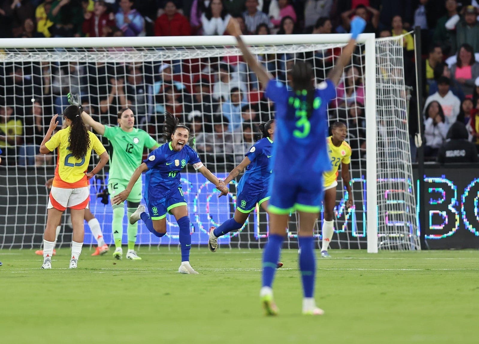 Brasil vence Colômbia nos pênaltis e conquista Copa América