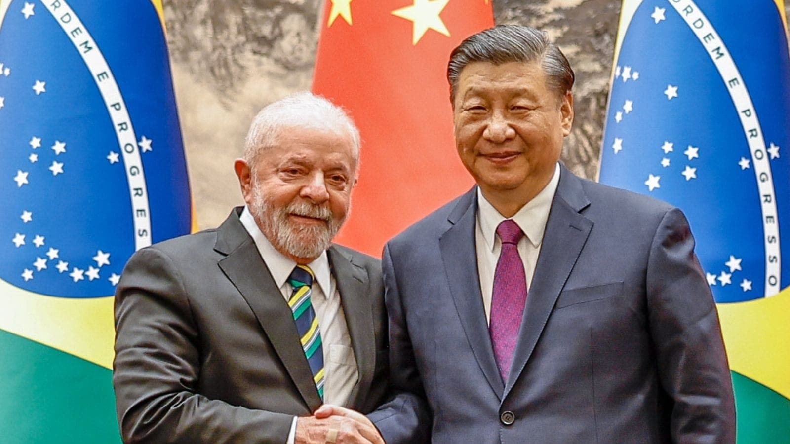 Lula discute acordo Mercosul-China com Xi Jinping após tarifaços dos EUA