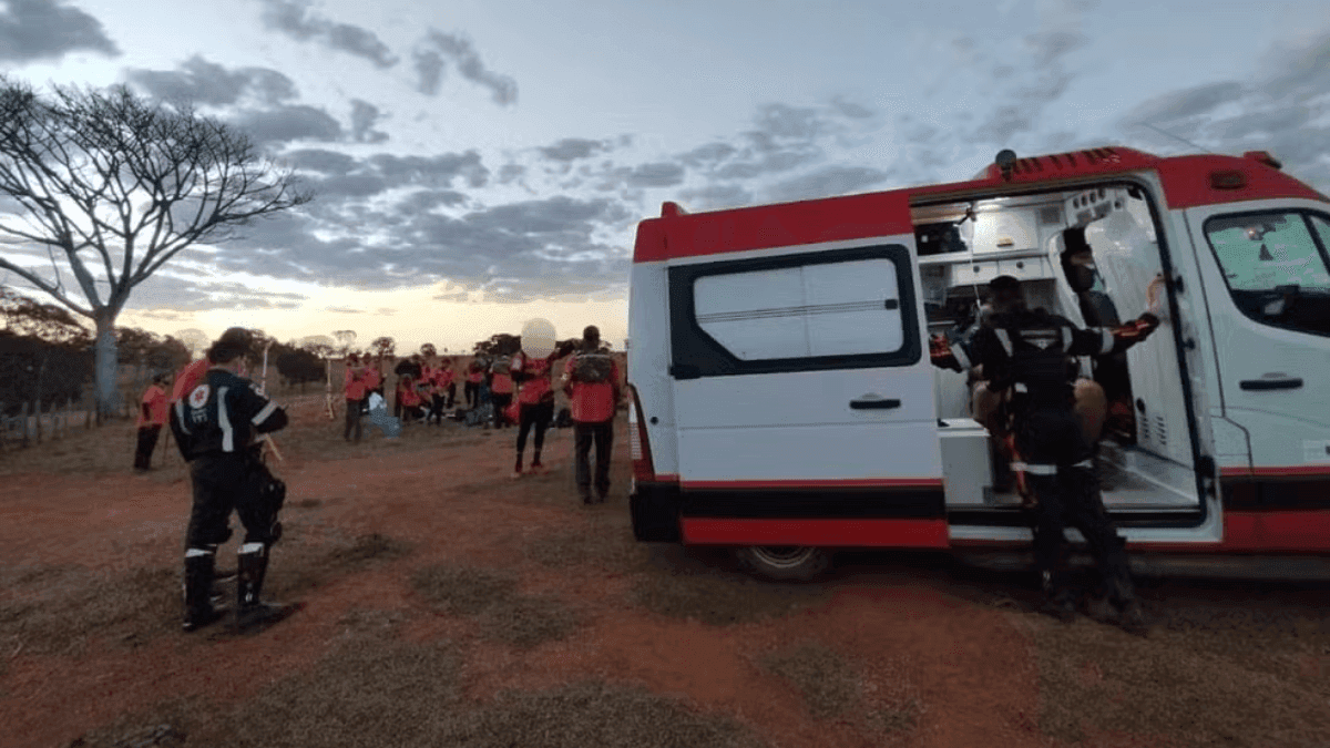 Retiro espiritual do grupo Legendários em Goiás é atacado por abelhas