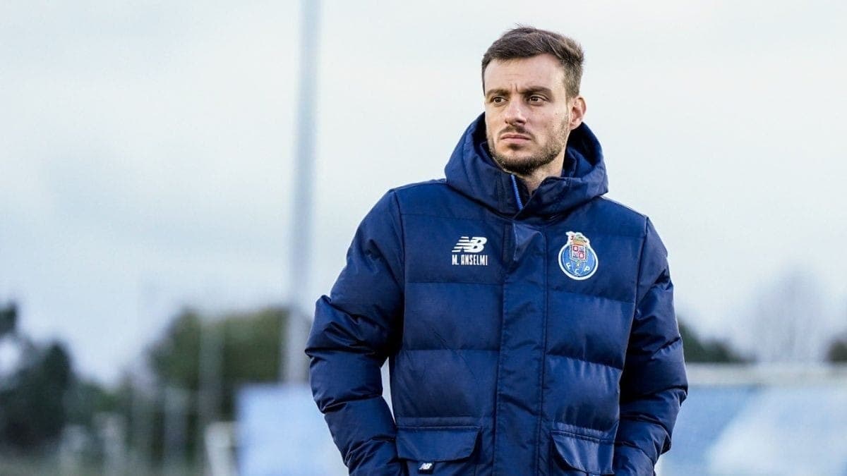 Atlético-MG avança em negociação com técnico argentino Martín Anselmi