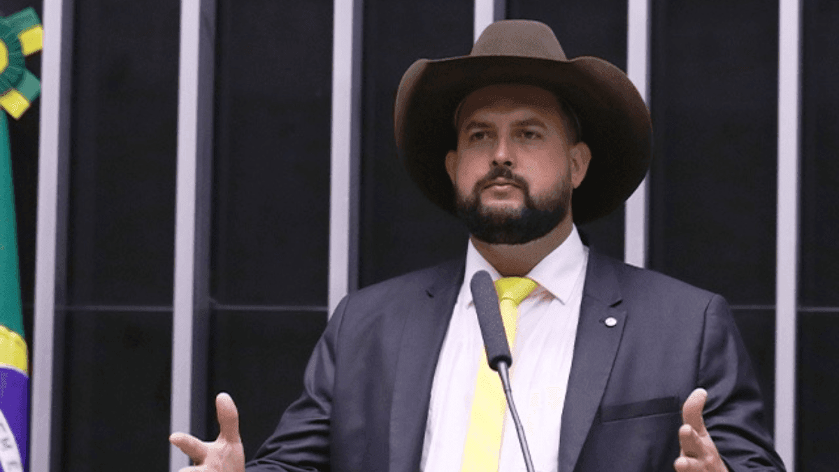 Deputado pedirá ao STF análise de decisões de Moraes sobre Bolsonaro e 8/1