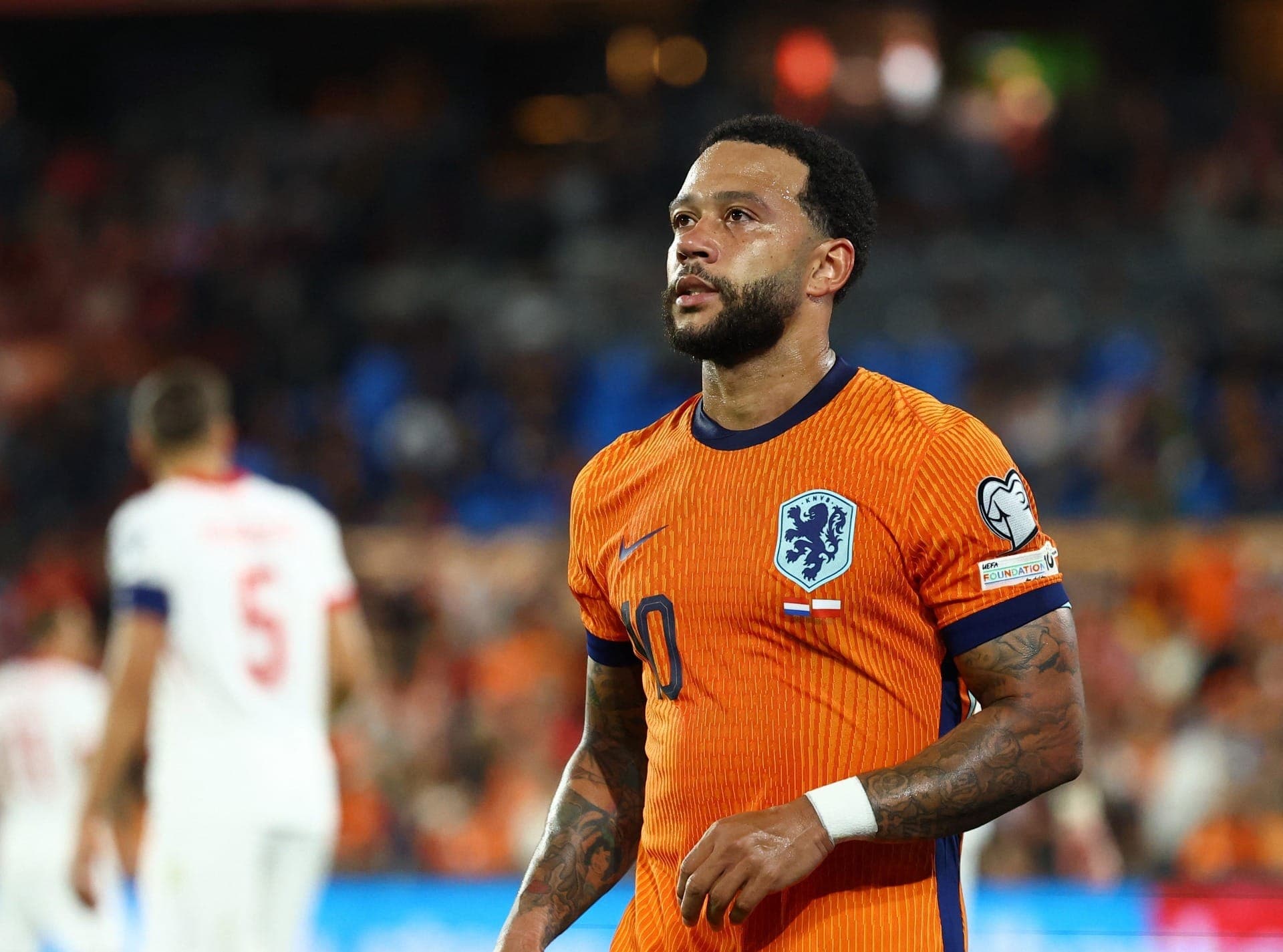 Xavi não convoca Memphis Depay em primeira lista pós-Copa do Mundo; veja