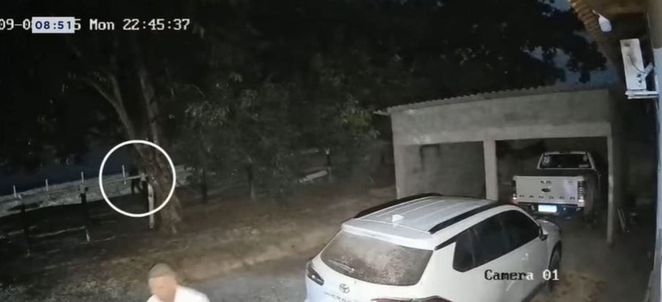 Prefeito de Morro Agudo de Goiás é baleado ao chegar em casa
