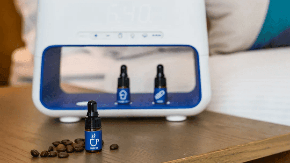 Hotel testa despertador que acorda hóspedes com cheiro de café e bacon