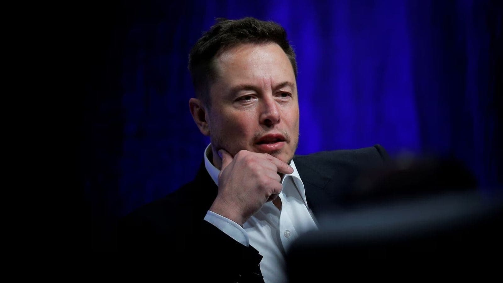 Caos, drogas e o 1º trilhão: a explosiva chegada de Musk aos 55