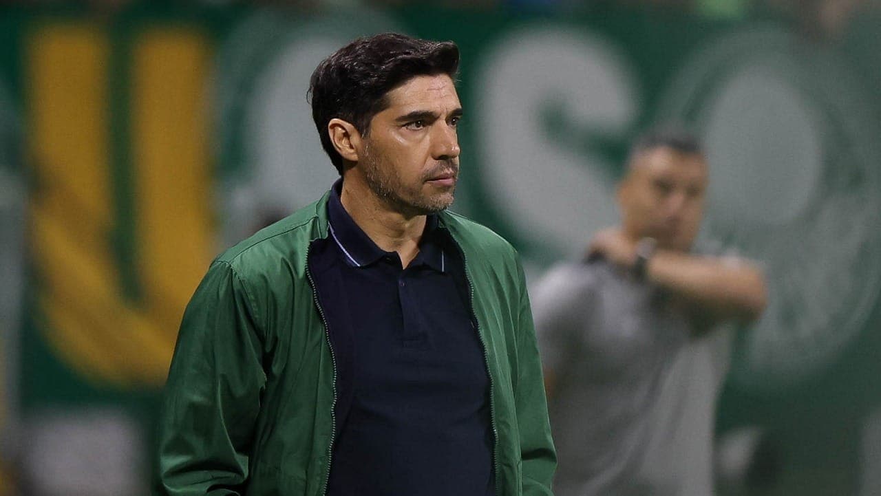 Bernardo Ramos: Filipe Luís e Abel tomam decisões polêmicas em Flamengo e Palmeiras