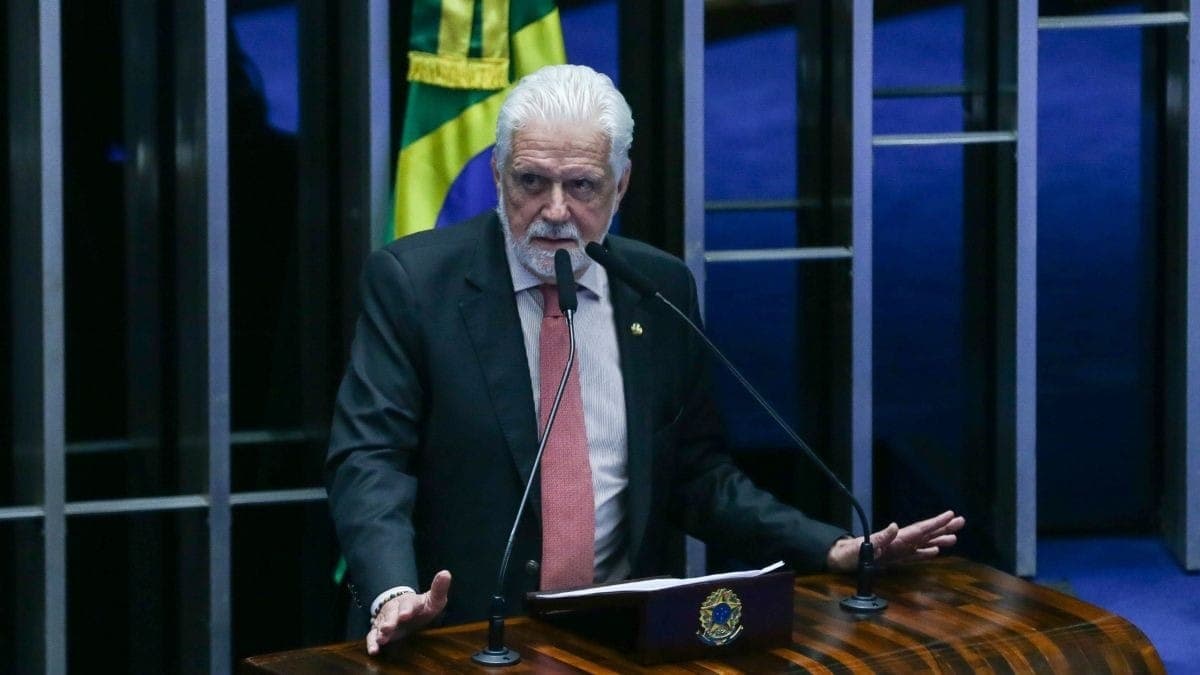 PF aponta relação entre Jaques Wagner e executivos do Master desde 2019