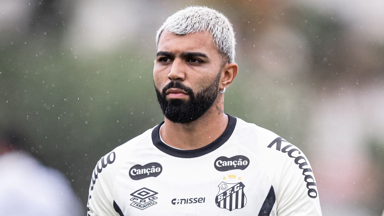 Santos não pagará multa para ter Gabigol contra o Cruzeiro; veja valores