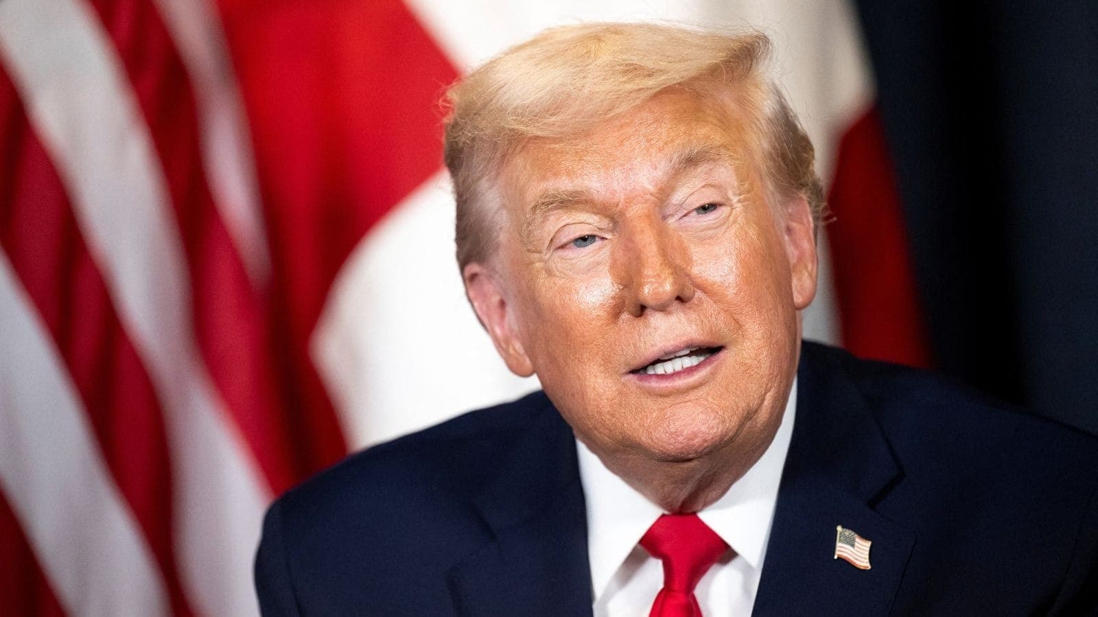 Trump critica Bad Bunny e Green Day, e diz que não vai ao Super Bowl