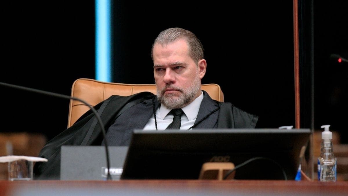 CPI do Crime Organizado convoca Vorcaro e irmãos de Toffoli para depor
