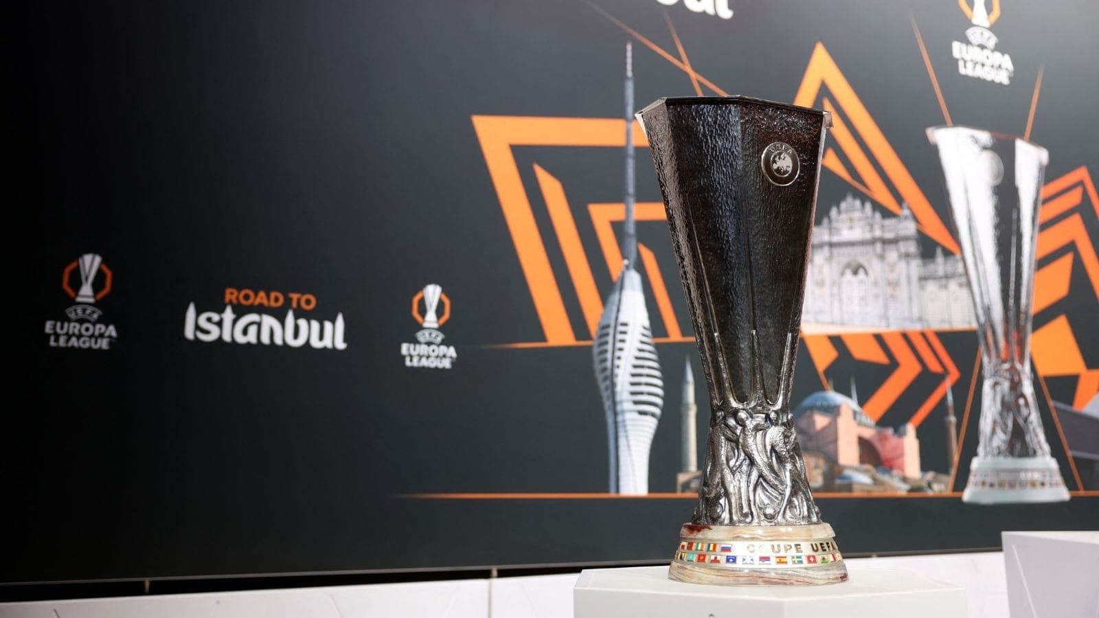 Endrick e Lyon conhecem caminho no mata-mata da Liga Europa; veja