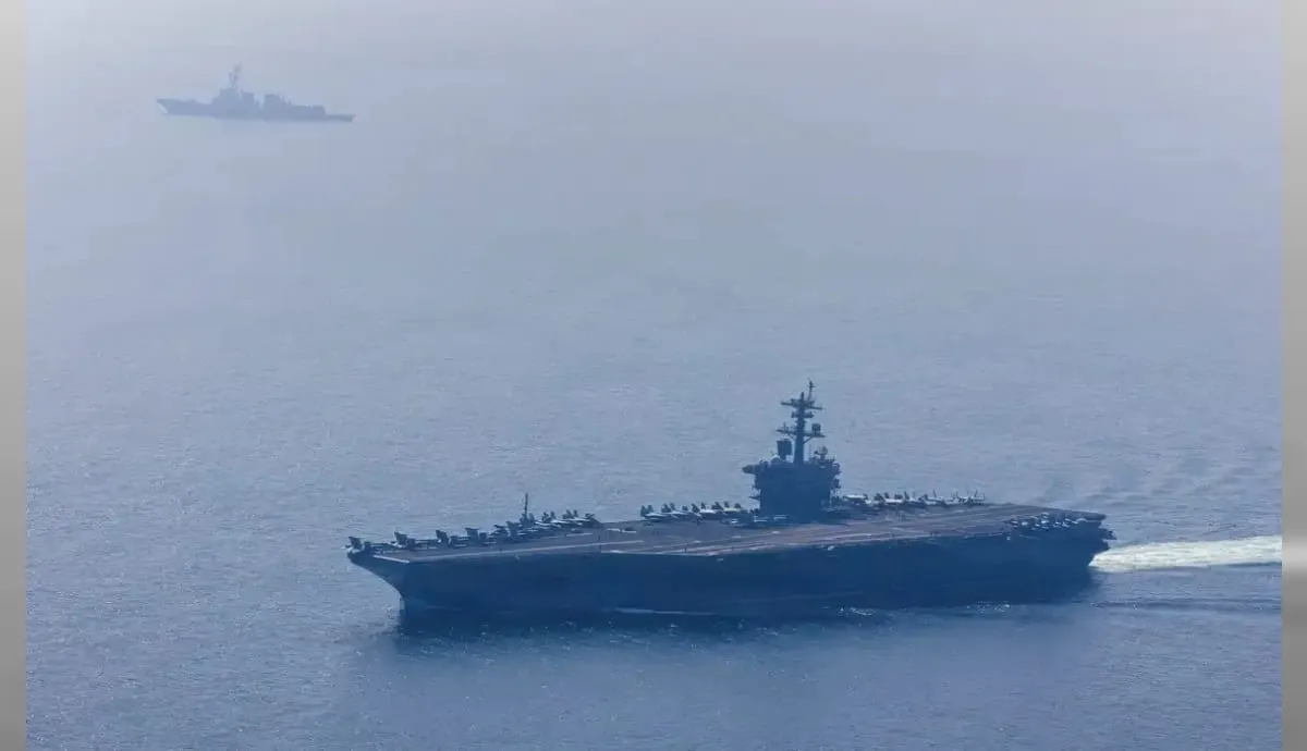 Irã atinge navio americano em Ormuz