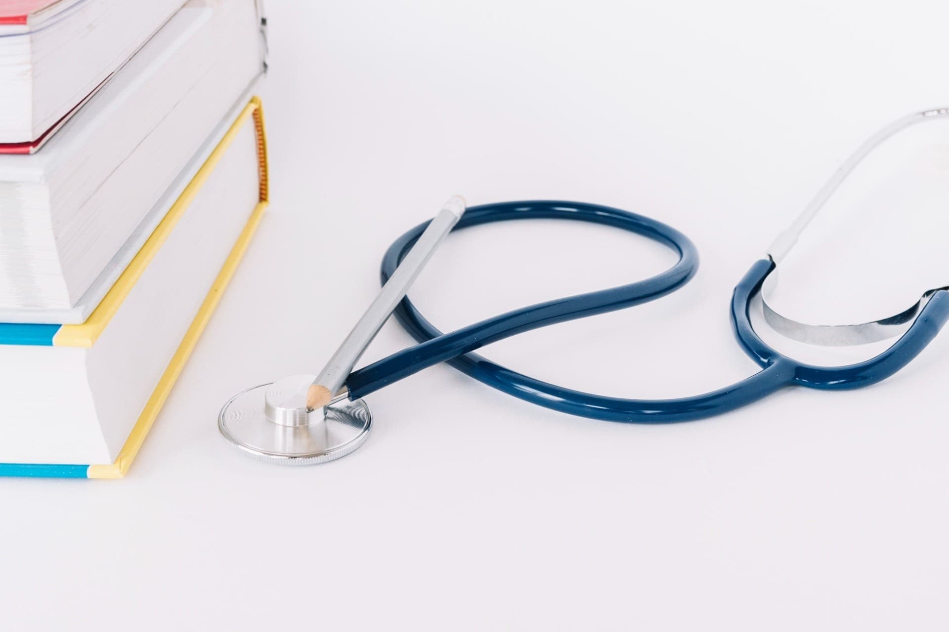 Veja os caminhos para entrar em uma faculdade de medicina no Brasil
