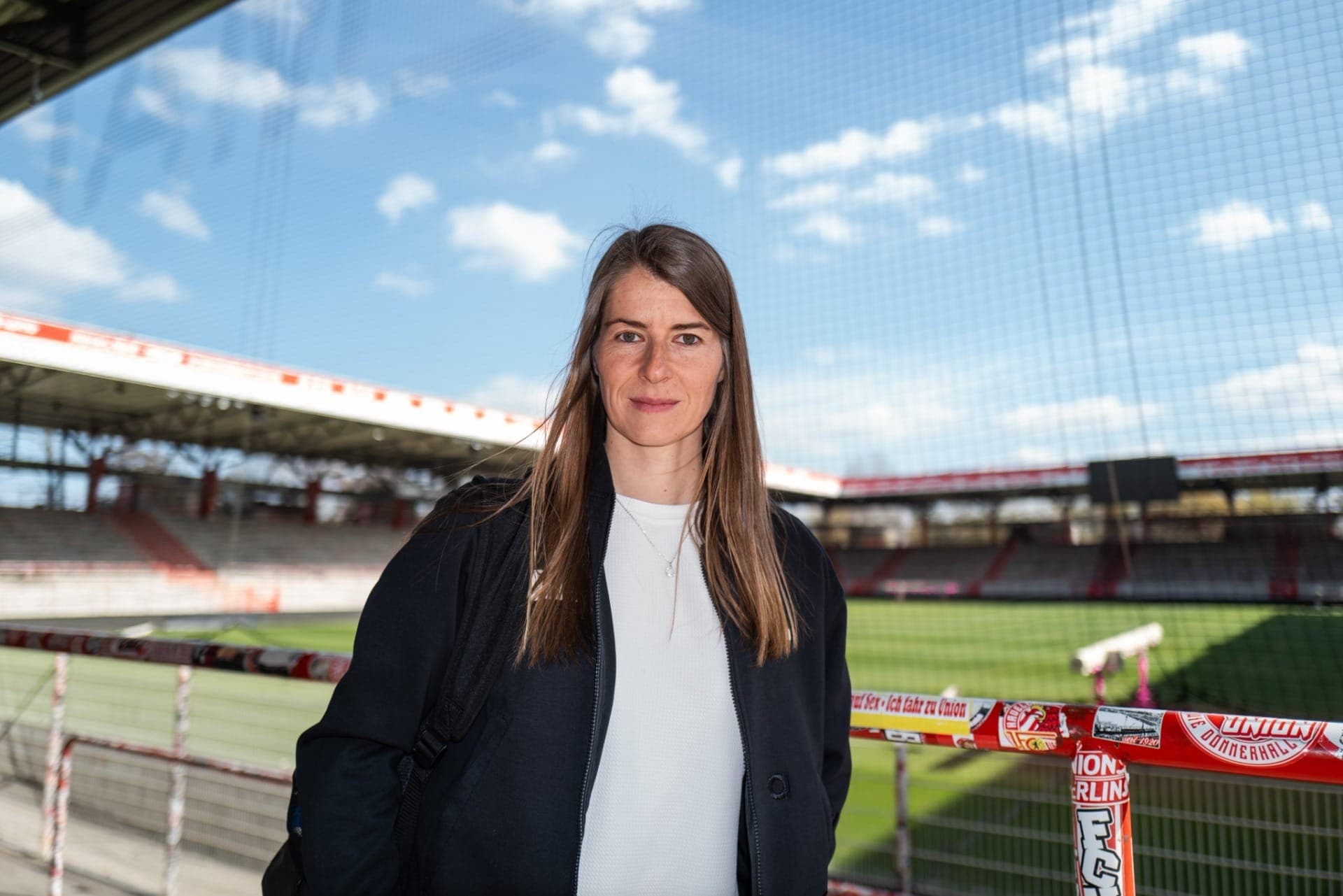 Campeonato Alemão terá 1ª mulher como técnica na elite do futebol europeu