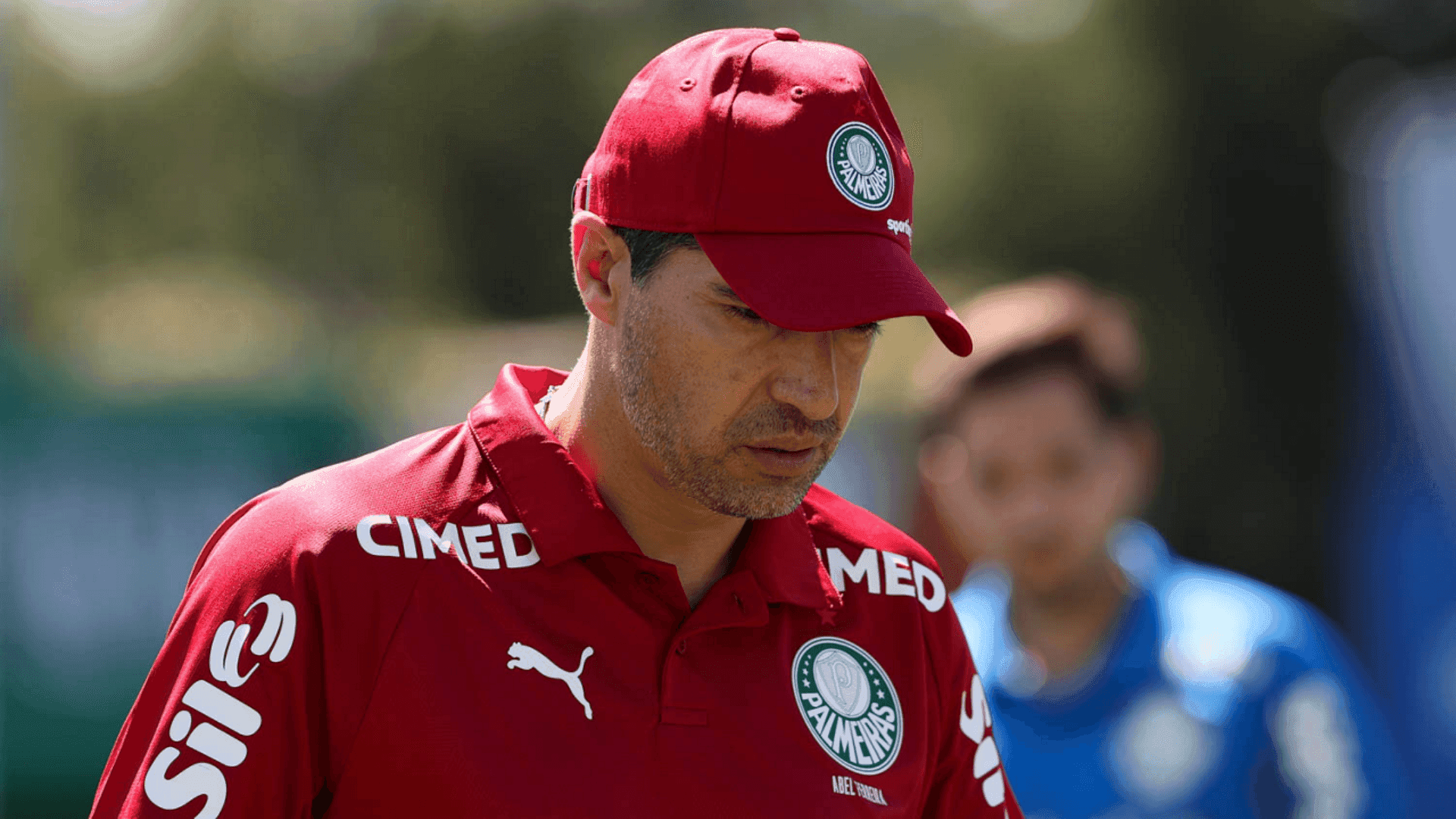 Abel Ferreira tem pena reduzida pelo STJD, mas segue suspenso