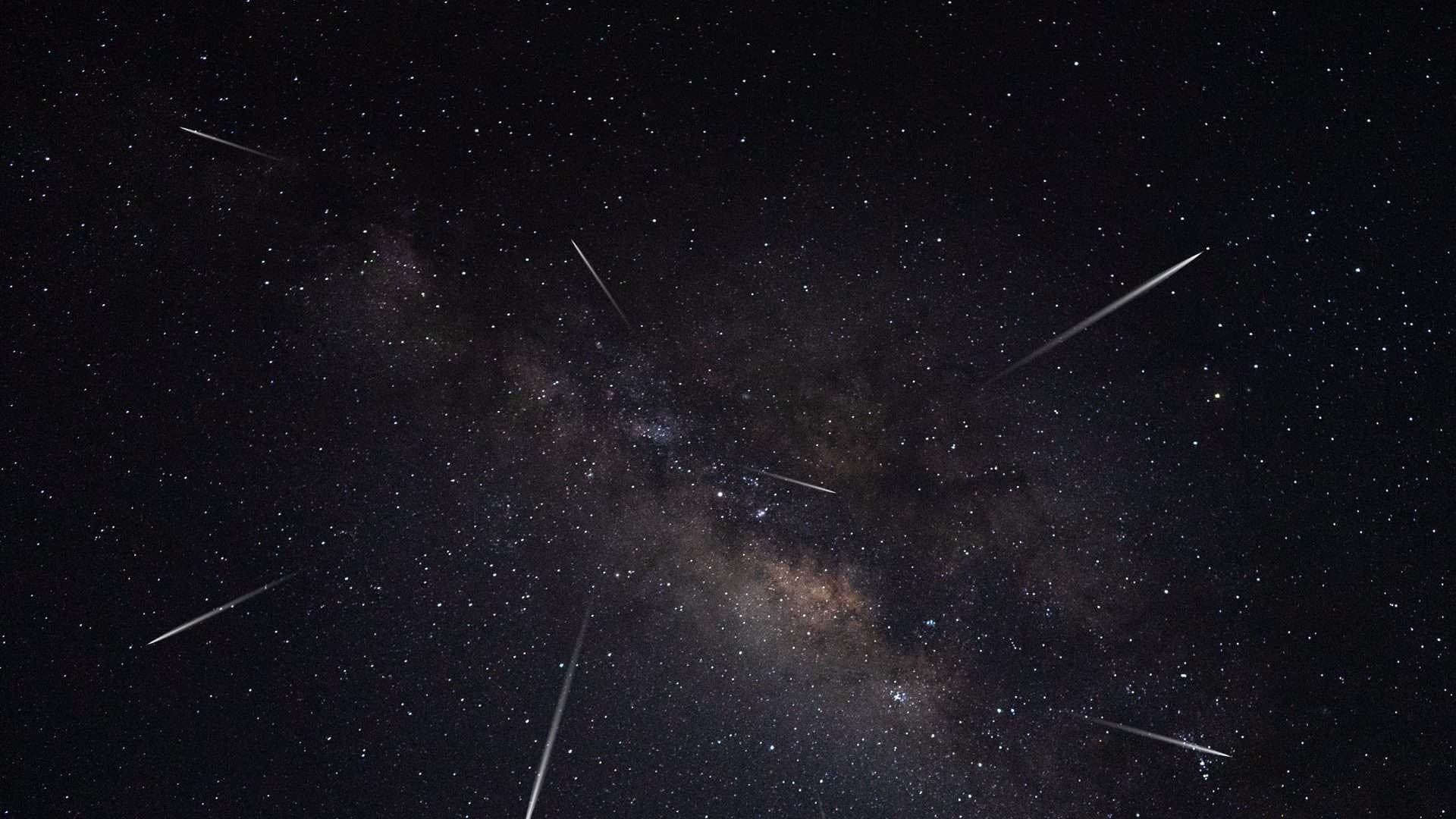 Chuva de meteoros atinge o pico nesta segunda-feira; veja como observar