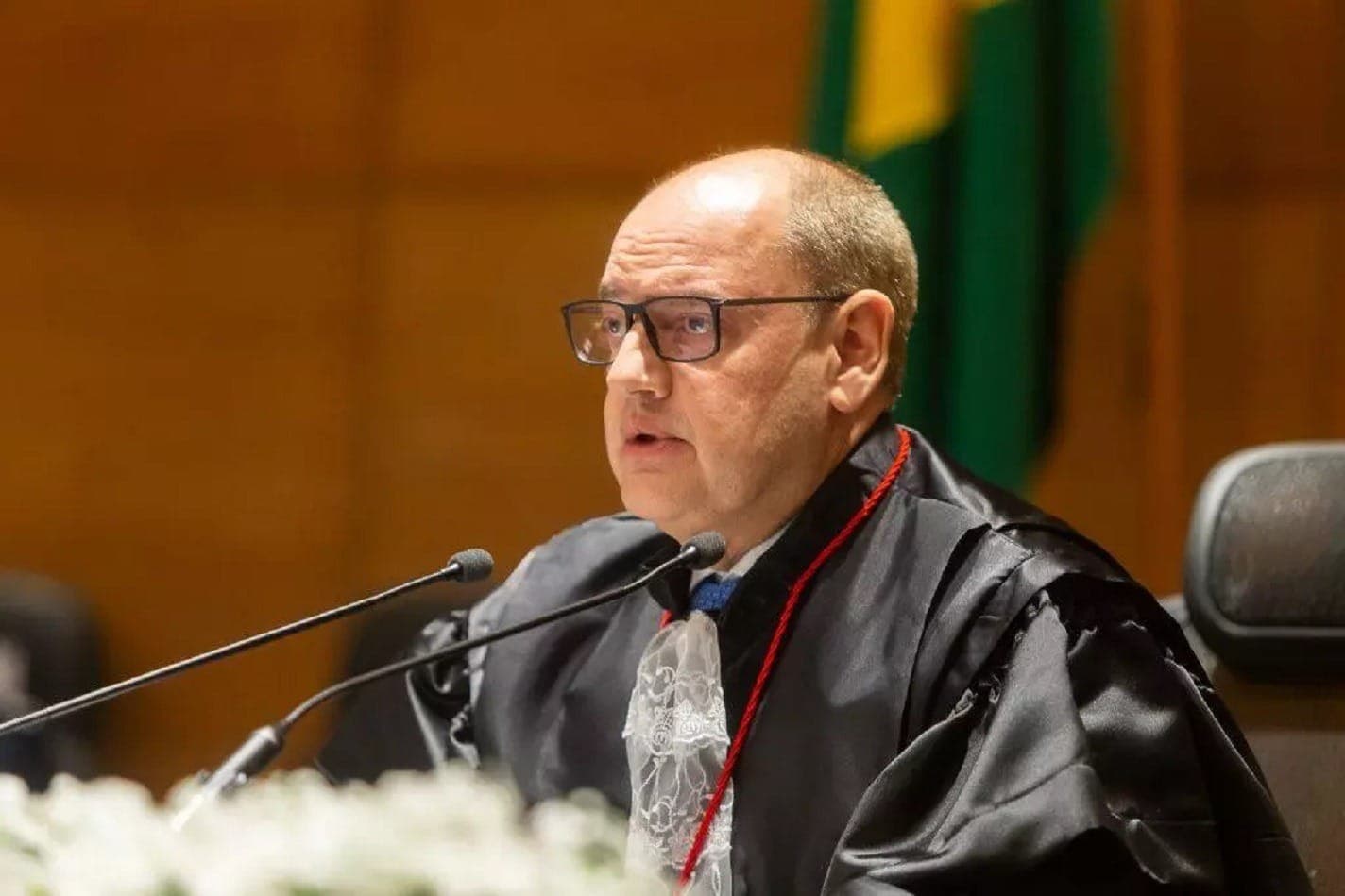 Governo do Rio já exonerou 5.871 servidores desde fim de março