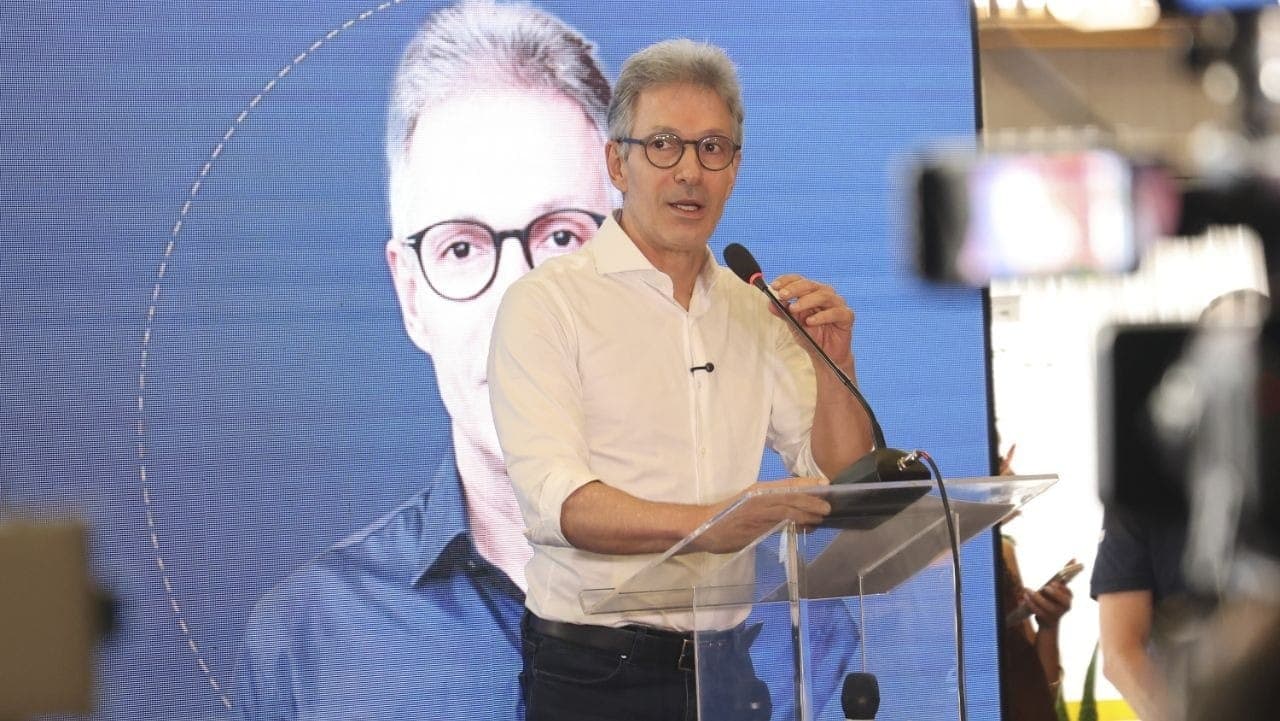 Zema volta a comparar ações de ministros do STF a casos de abusos na Igreja