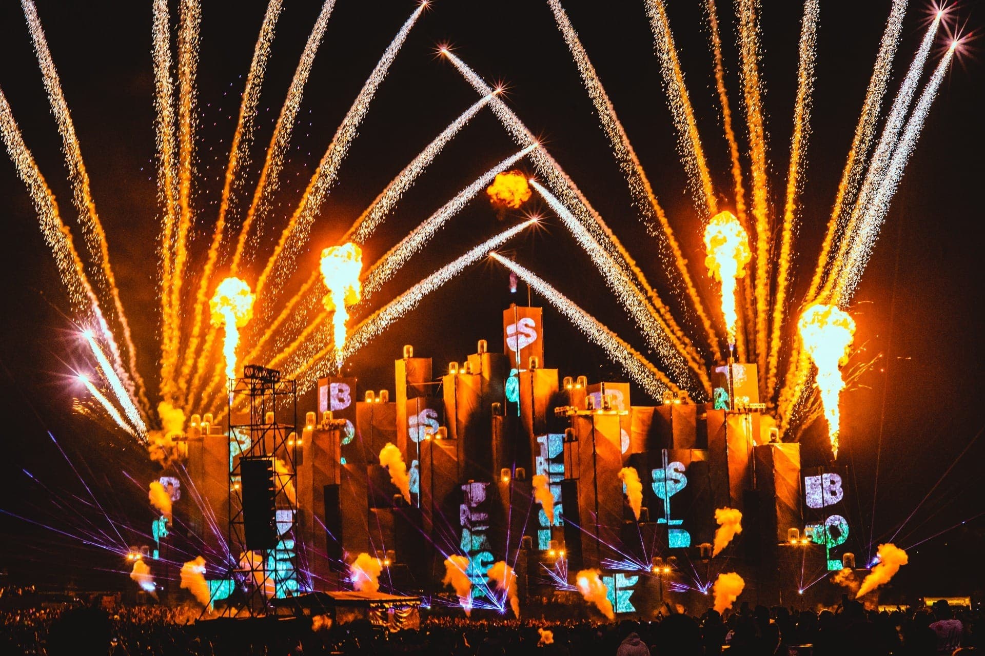 Só Track Boa 2026 reúne grandes nomes da música eletrônica em Interlagos