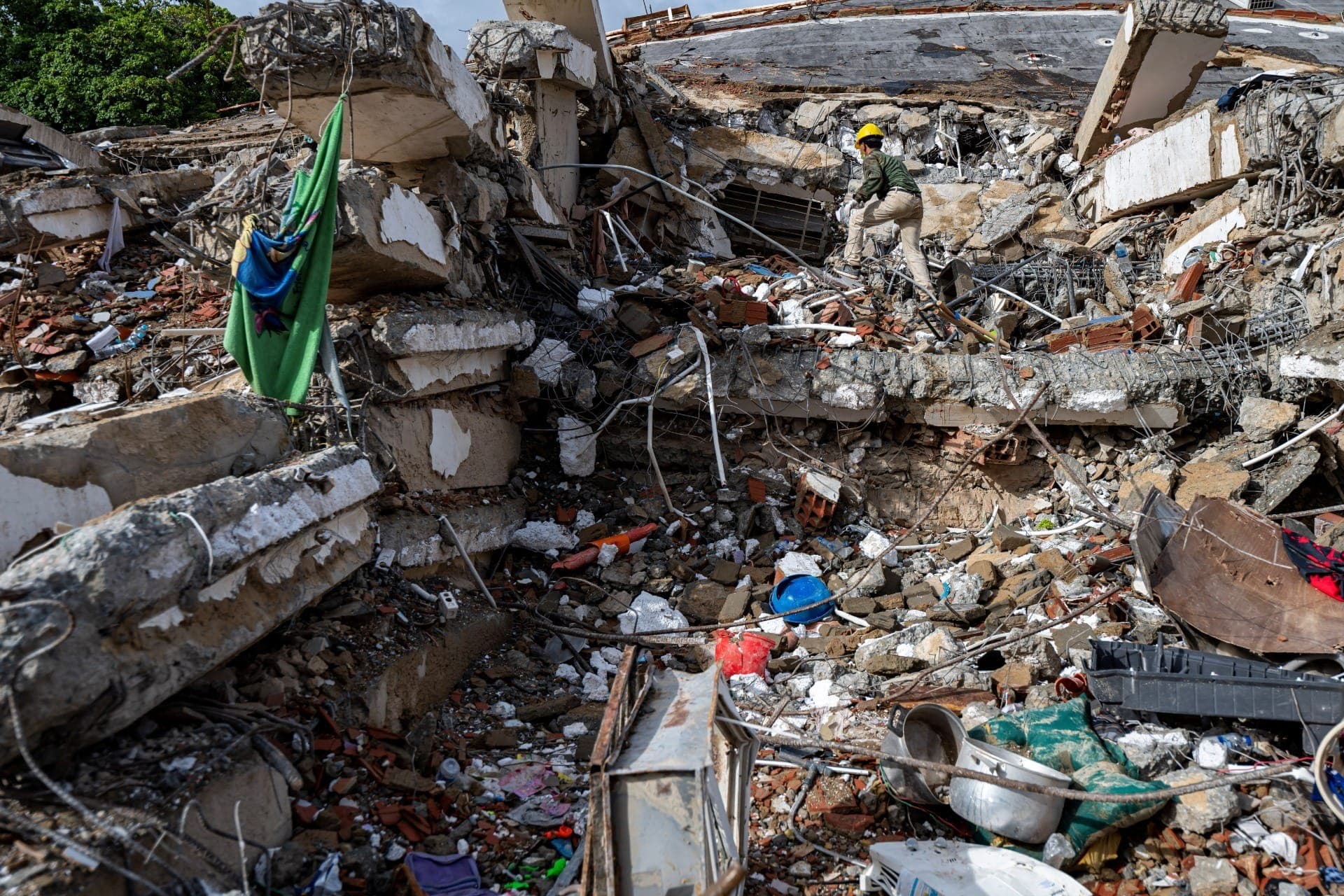 Terremotos agravam crise de água e moradia na Venezuela