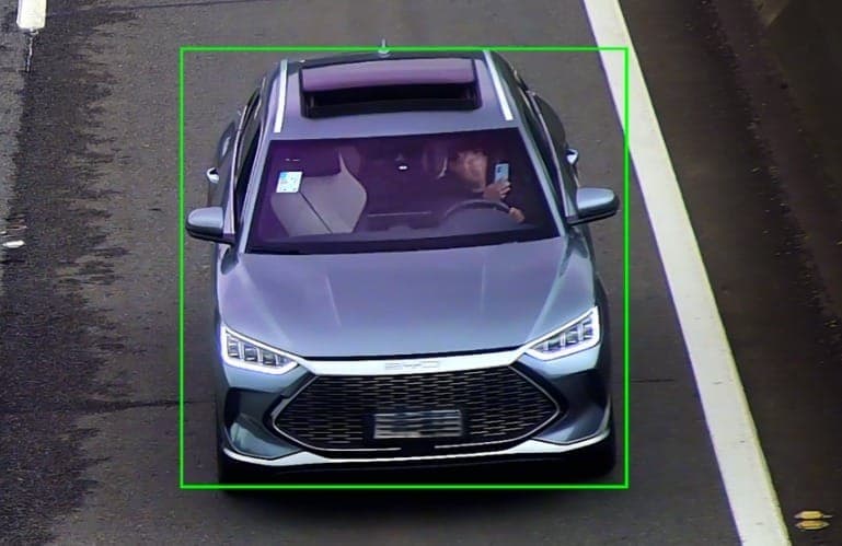 Novos radares com IA começam a fiscalizar motoristas no Rodoanel