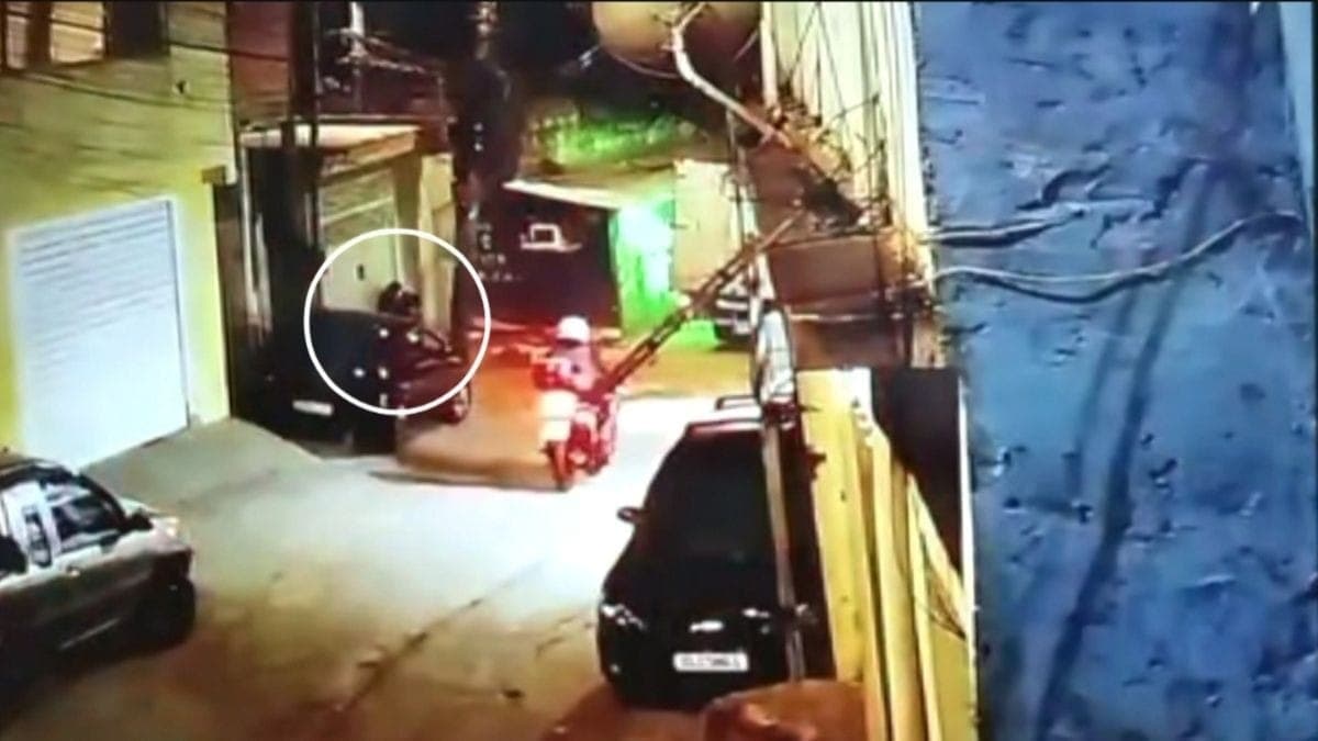 Perseguição termina com PM baleado na cabeça e suspeito morto em SP