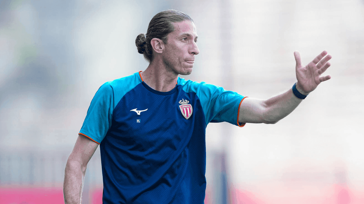Ex-Flamengo, Filipe Luís estreia com vitória no comando do Monaco