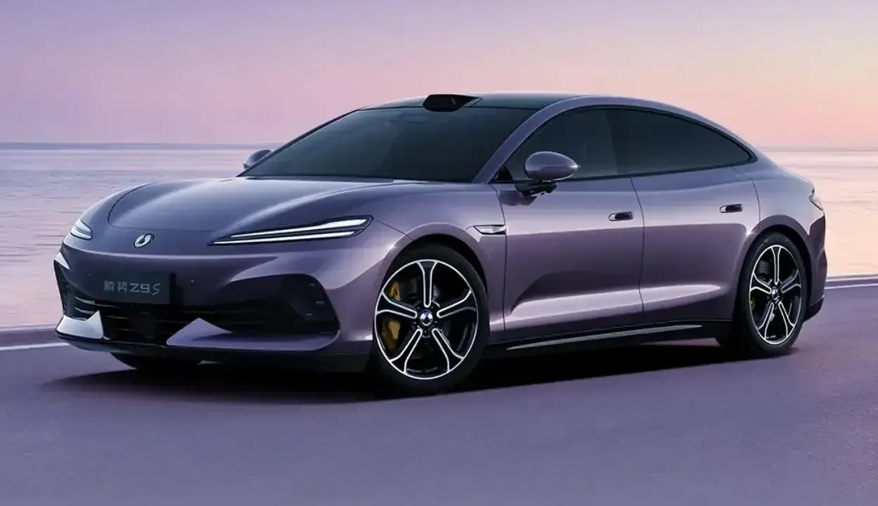 BYD revela sedã elétrico com 1.194 cv e autonomia de 920 km