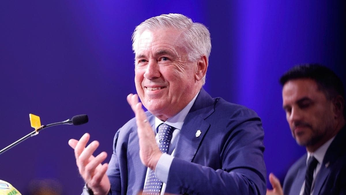Maldini revela conversa com Ancelotti para treinar a Itália; veja detalhes