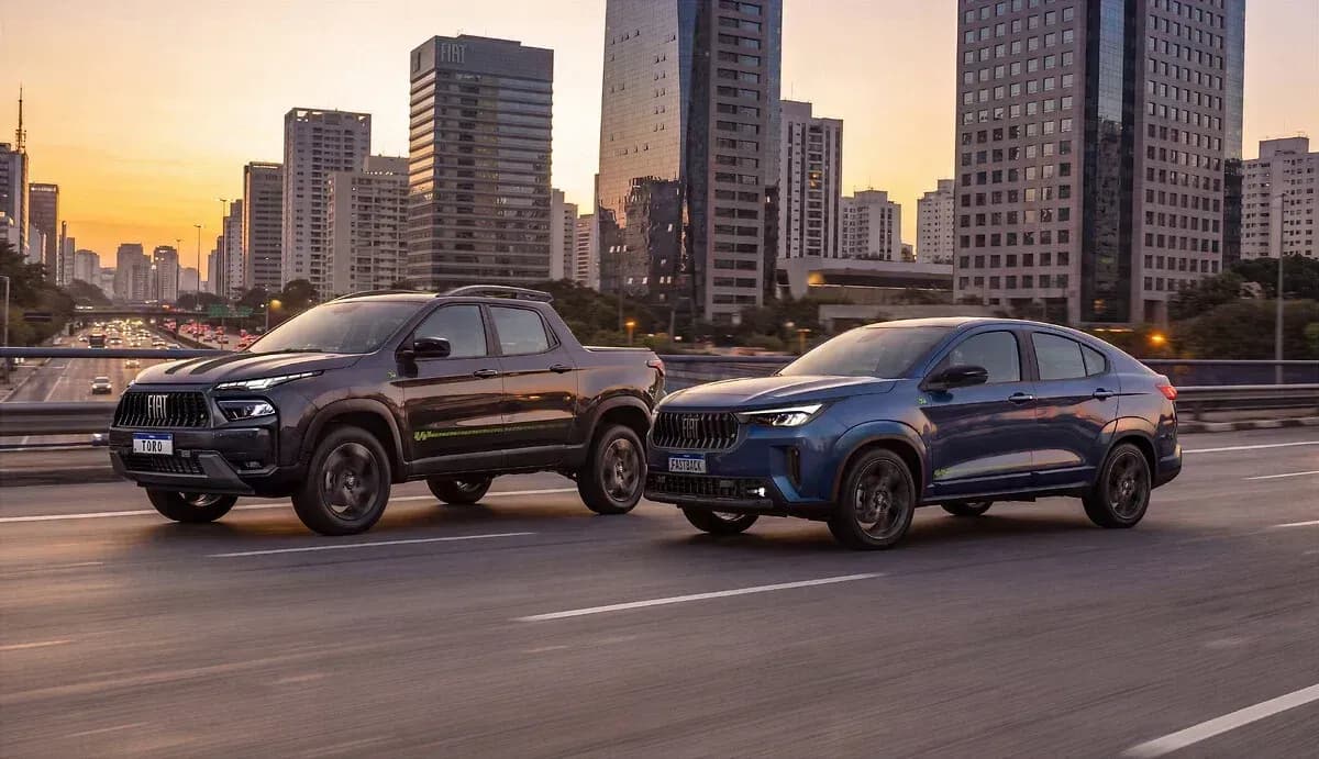 Toro e Fastback ganham edição especial para celebrar os 50 anos de Fiat