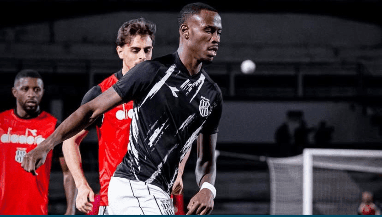 Ponte Preta encaminha renovação do zagueiro Palácios até o fim da Série B