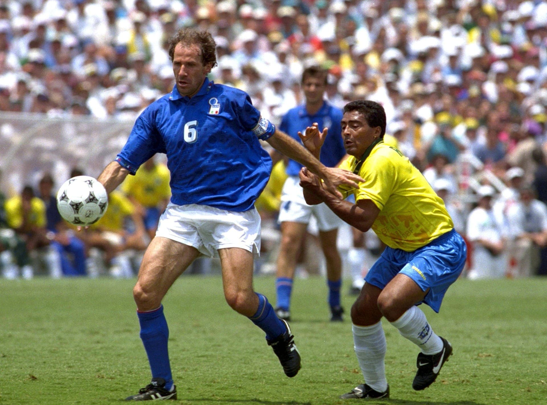 Franco Baresi, ídolo do Milan e da seleção italiana, morre aos 66 anos