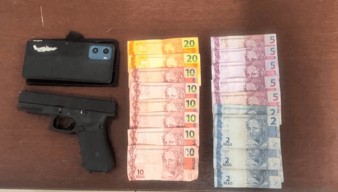 Dupla é presa em Sumaré após roubar motorista usando arma falsa