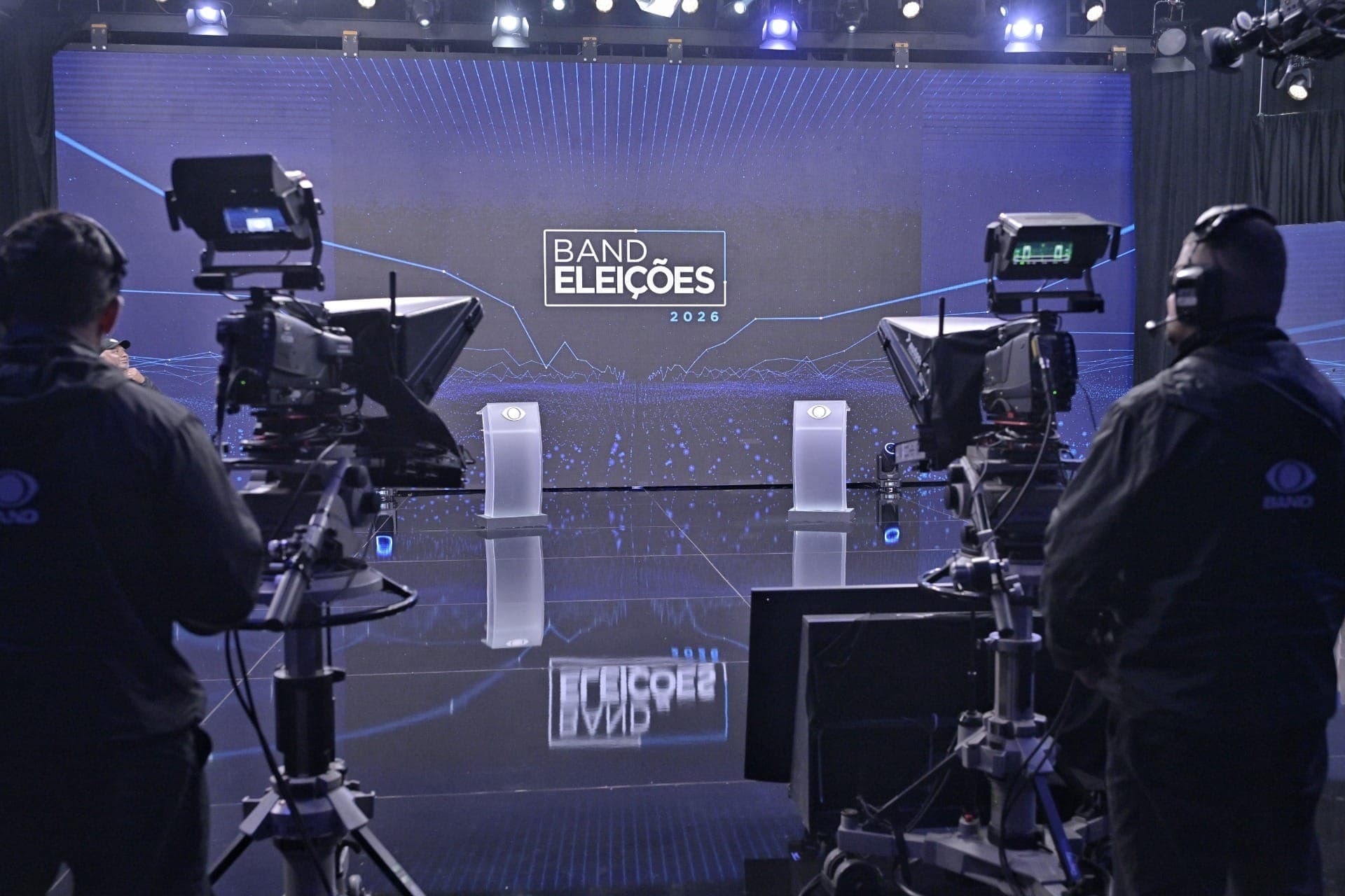 Como funciona a regra que leva candidatos nanicos a debates na TV?