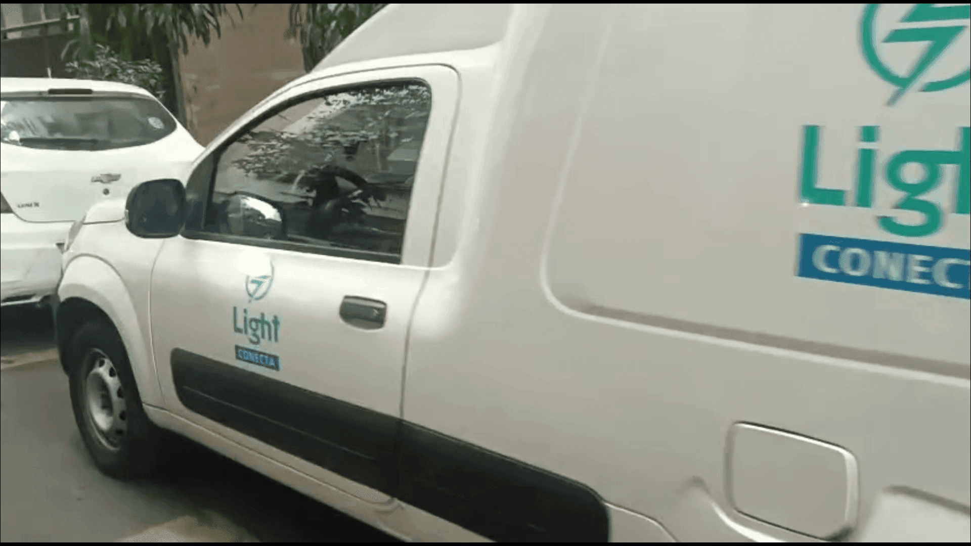 Light vai apurar uso pessoal de carros da empresa por funcionários