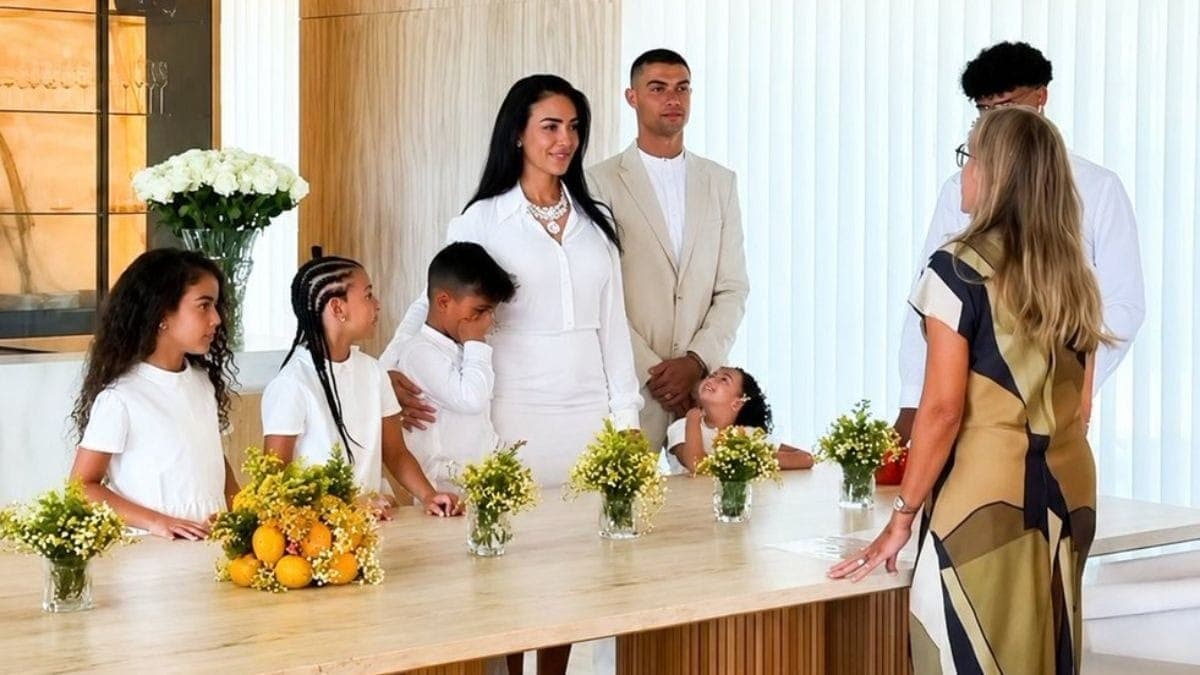 Na sala de casa e sem lua de mel: veja o casamento de Cristiano e Georgina