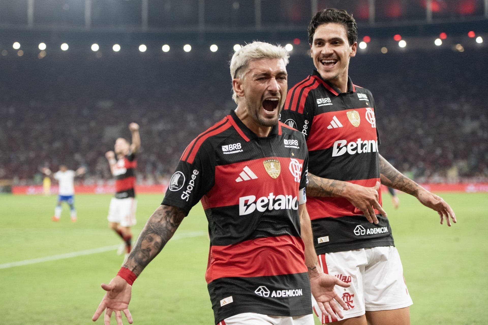 Arrascaeta já foi ídolo do Cruzeiro e virou "carrasco" no Fla; relembre
