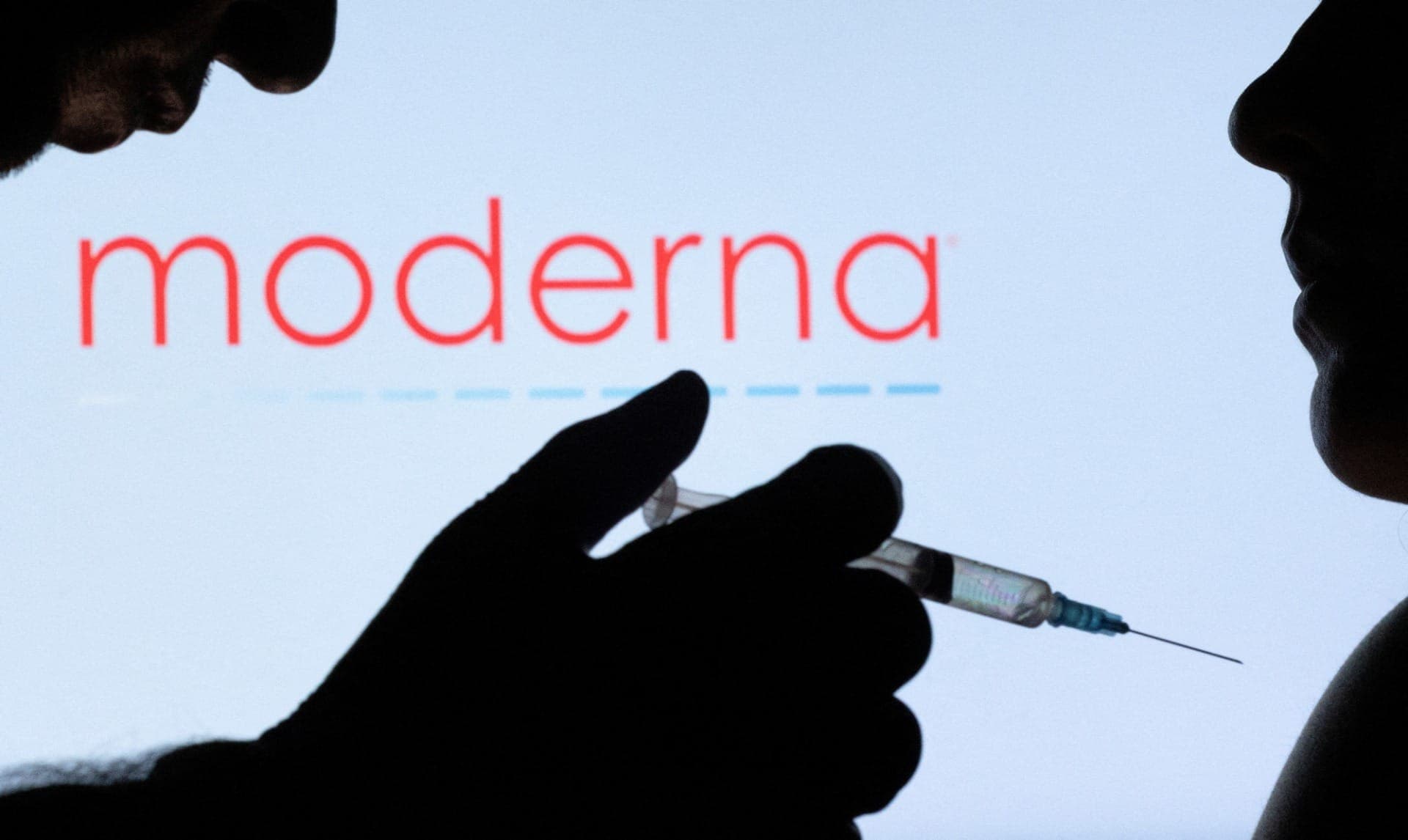 Vacina contra melanoma reduz risco de câncer voltar, diz estudo preliminar