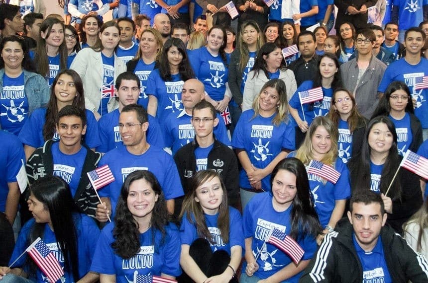 Intercâmbio ganha espaço entre estudantes cariocas