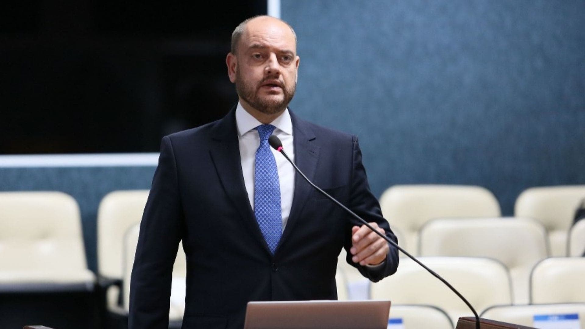 Gestão de Ricardo Couto tem aprovação de 50,4%, diz pesquisa