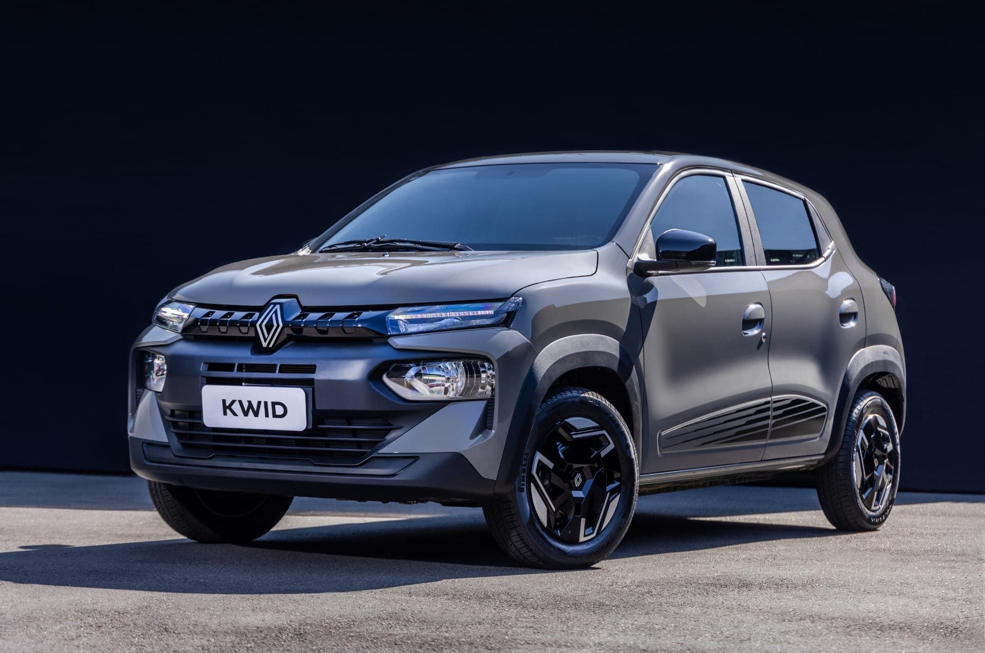 Renault Kwid 2027 muda visual, ganha tela de 7” e parte de R$ 71 mil